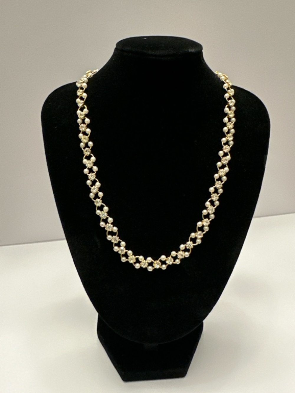 Gold Tone Pearl & Crystal Necklace and Matching Earrings Set